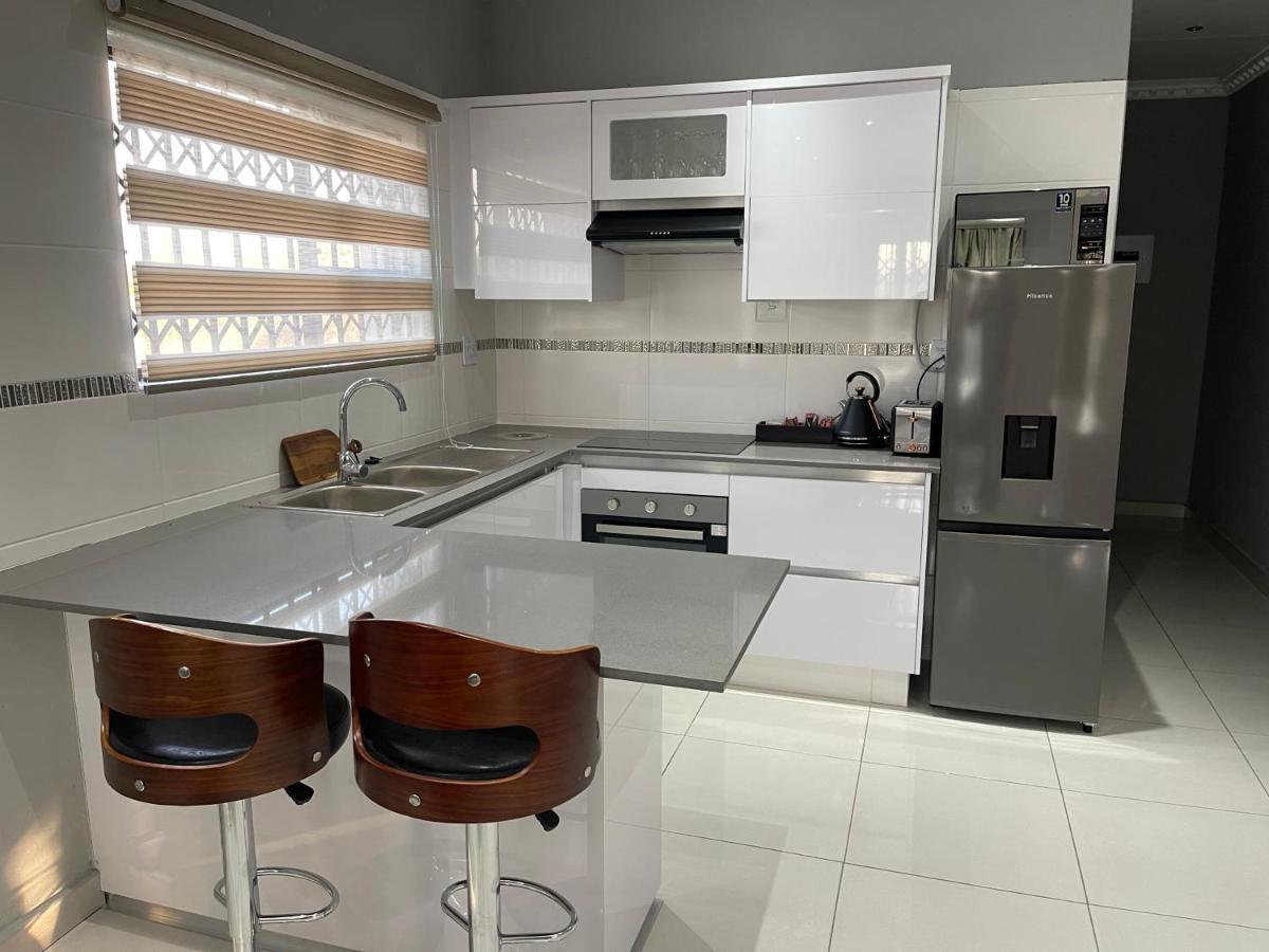 Kings View Exclusive Villas Pretoria-Noord Extérieur photo
